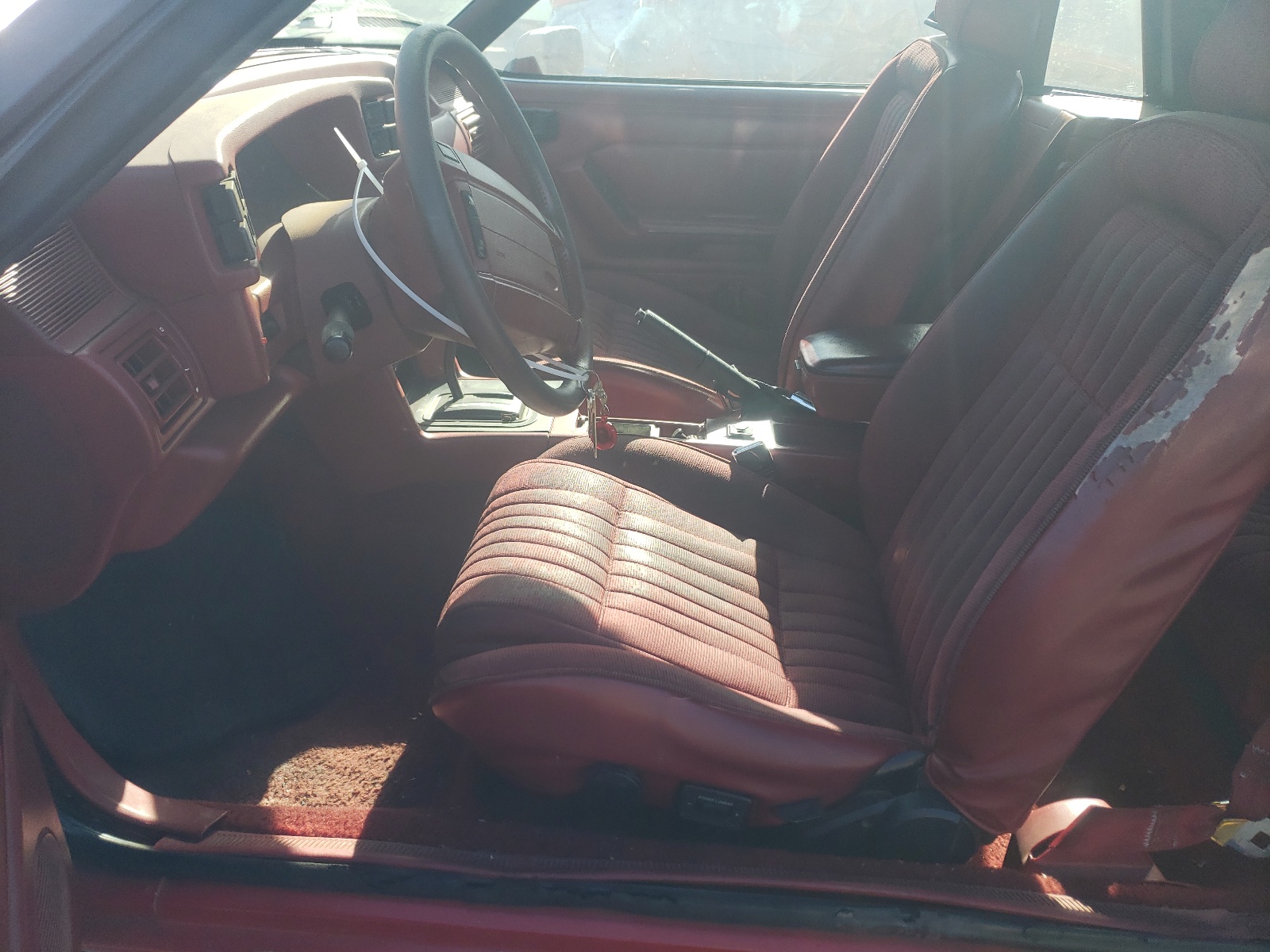 1FACP44E9NF122047 1992 Ford Mustang Lx