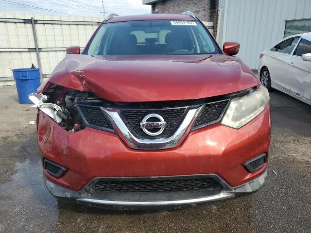  NISSAN ROGUE 2016 Czerwony