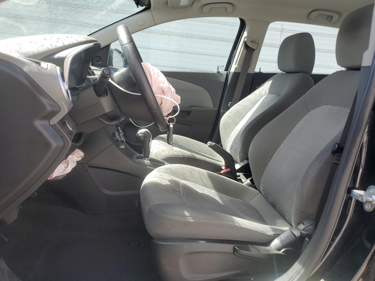 2020 Chevrolet Sonic VIN: 1G1JG6SB4L4133058 Lot: 68264014