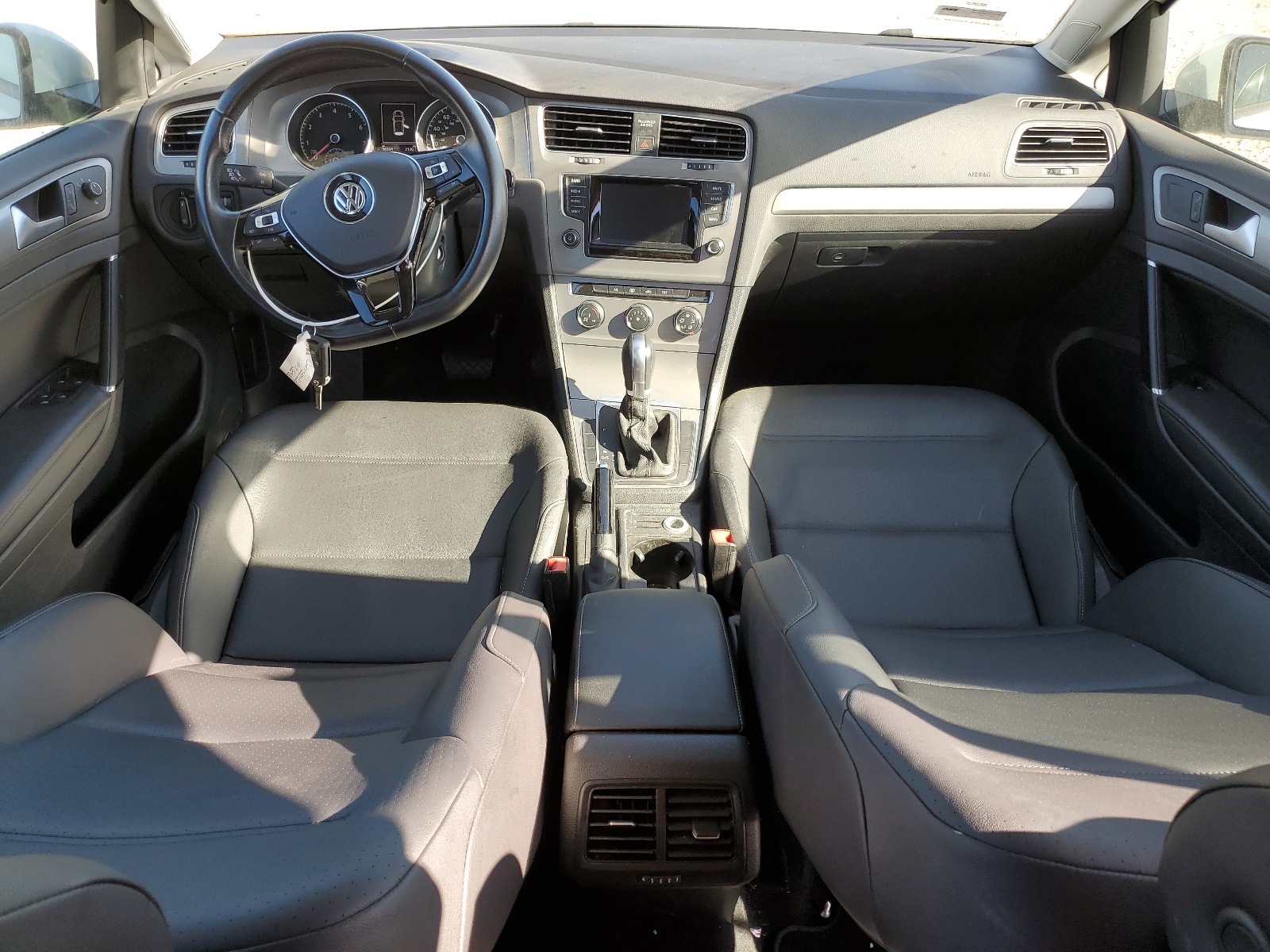 3VW217AU3FM049681 2015 Volkswagen Golf