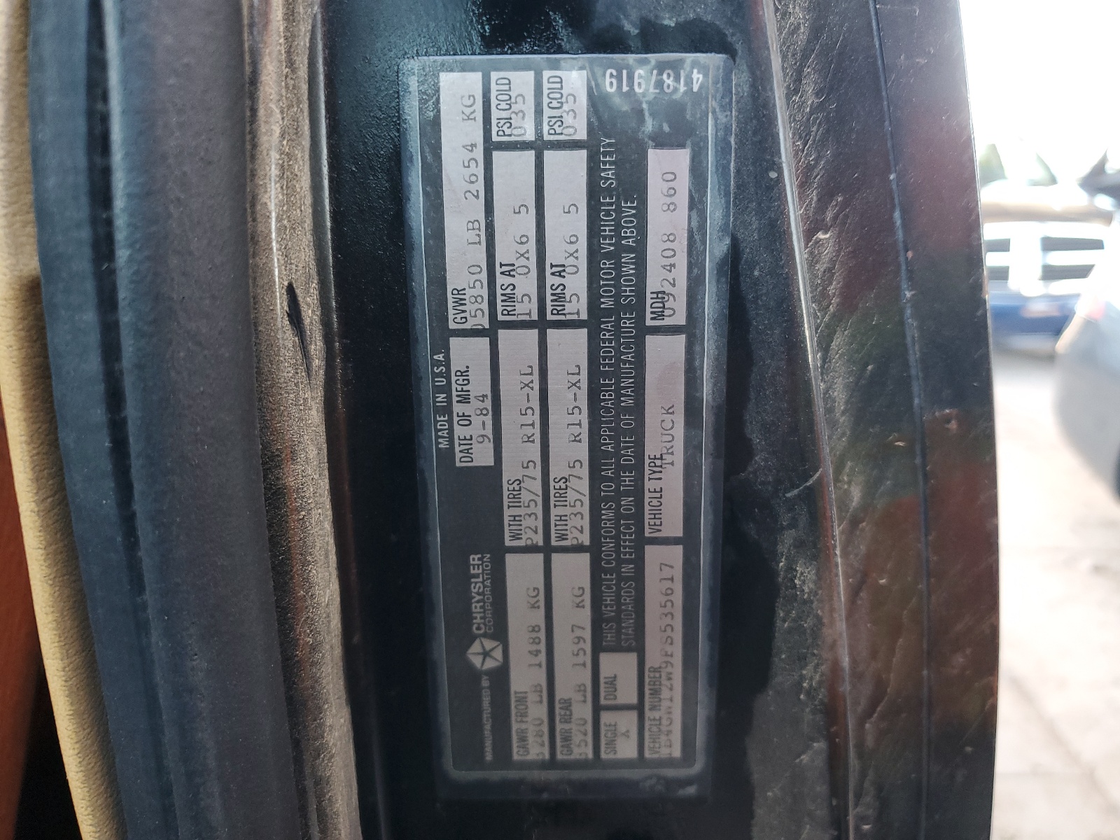 1B4GW12W9FS535617 1985 Dodge Ramcharger Aw-100