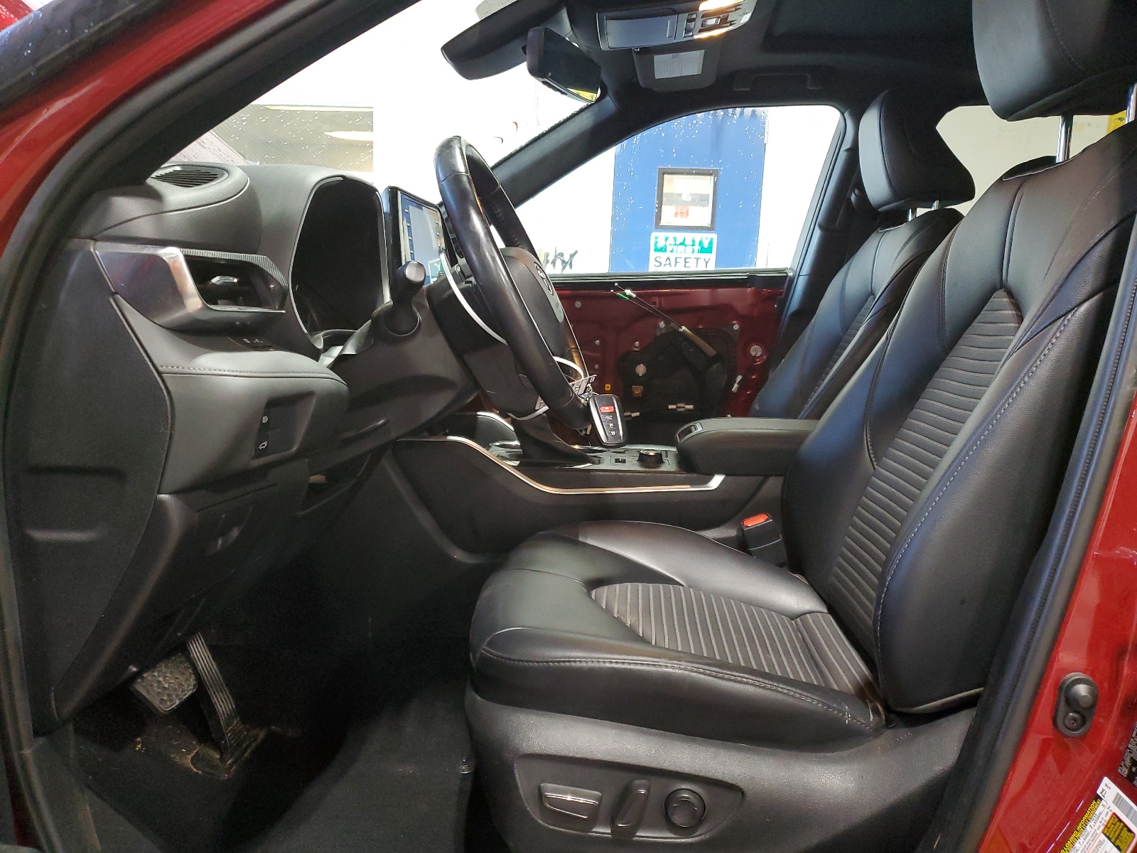 5TDJZRBHXMS069783 2021 Toyota Highlander Xse