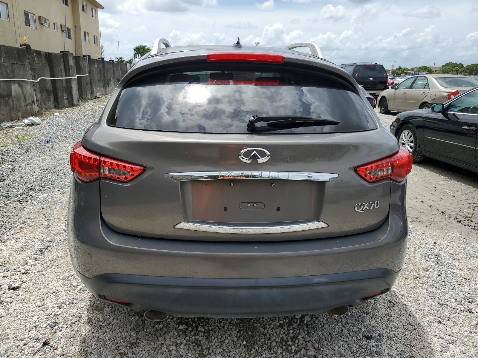 JN8CS1MU2EM452157 2014 Infiniti Qx70