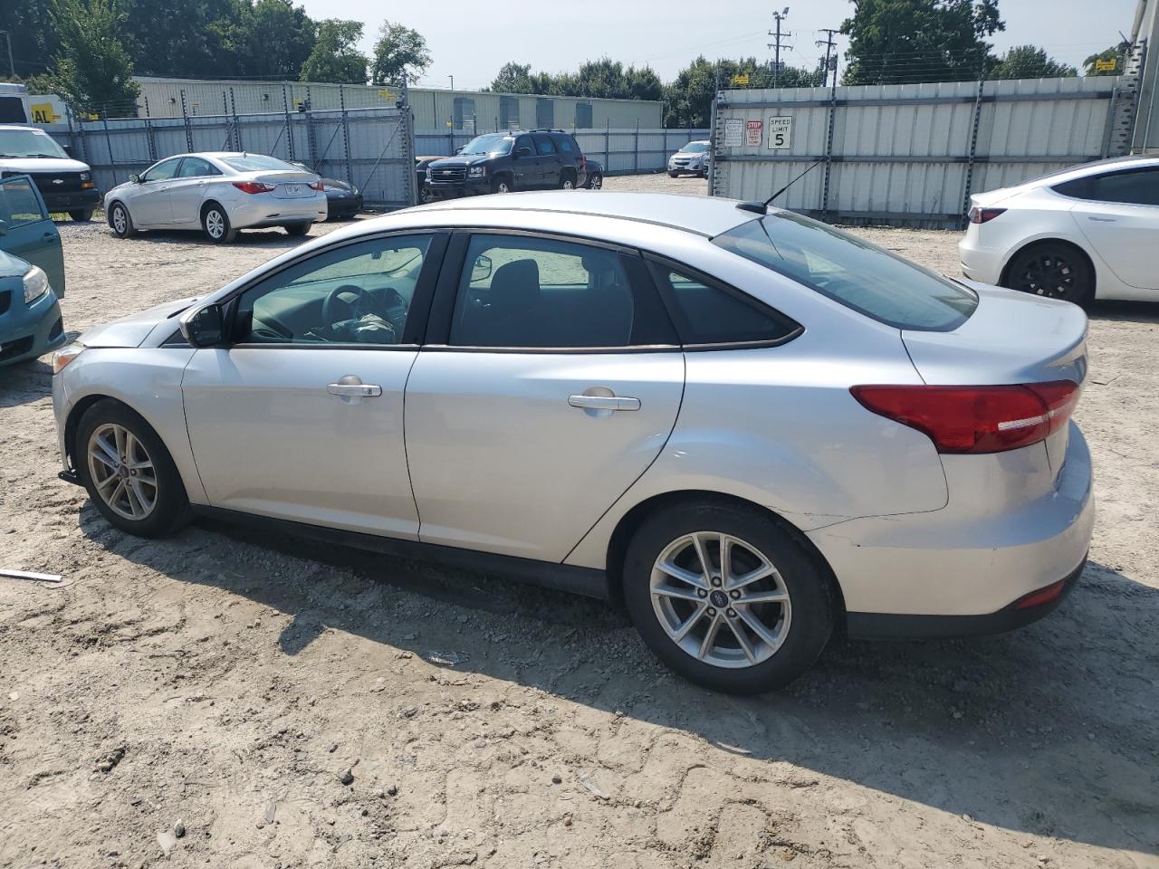 2018 Ford Focus Se VIN: 1FADP3F23JL200500 Lot: 64766594