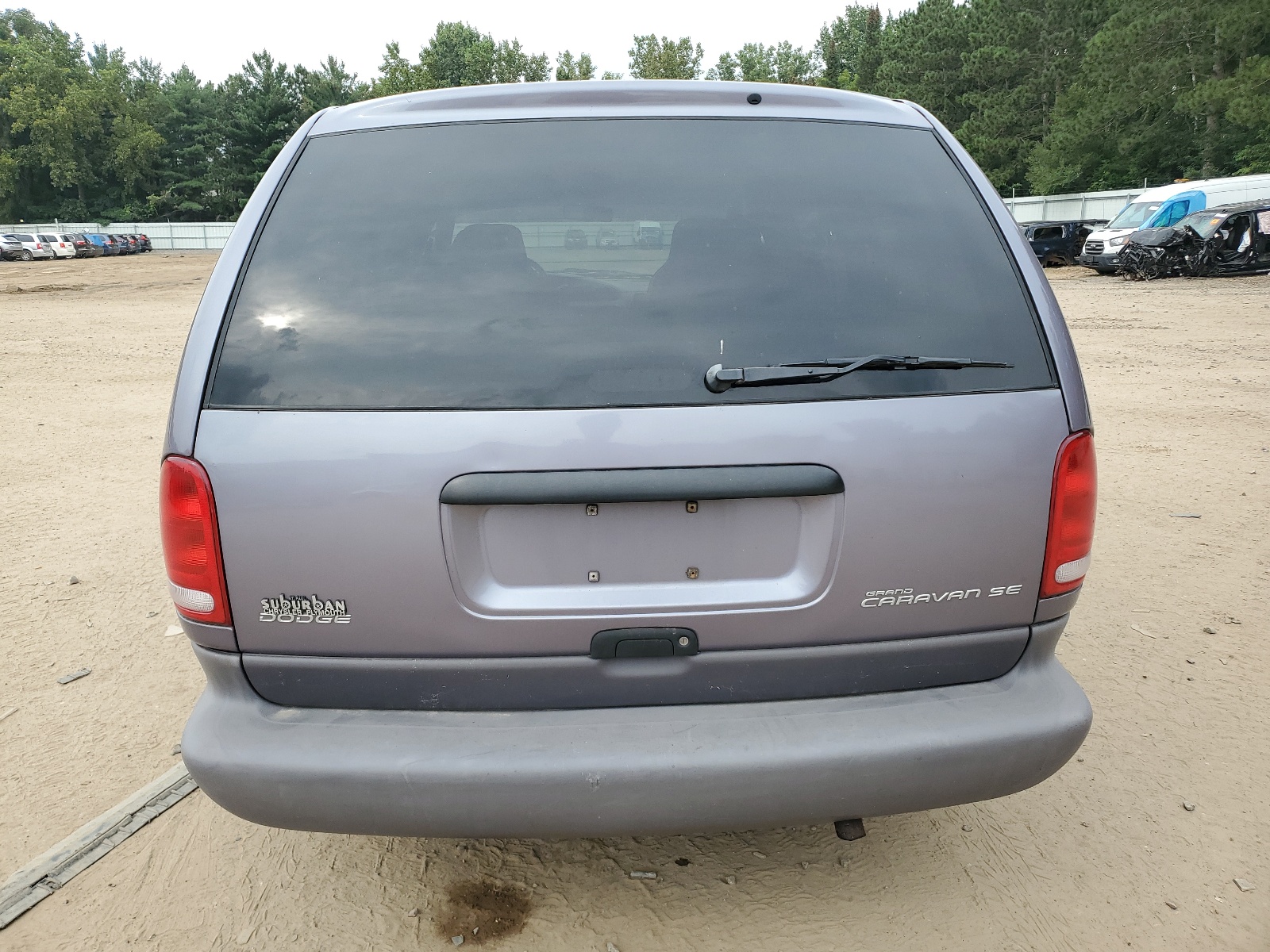 2B4GP44RXWR579651 1998 Dodge Grand Caravan Se