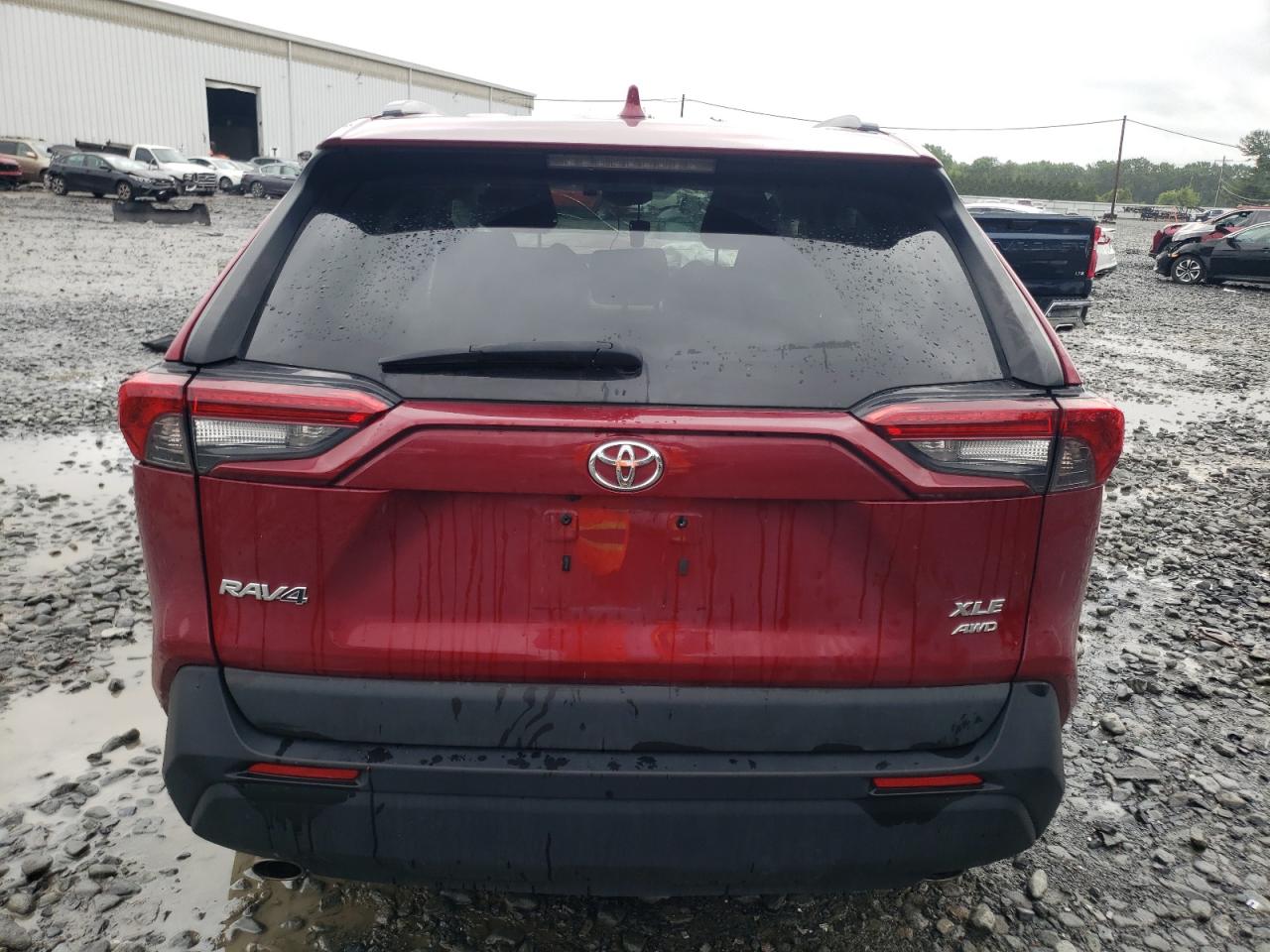 2020 Toyota Rav4 Xle VIN: 2T3P1RFV3LC135266 Lot: 66754674