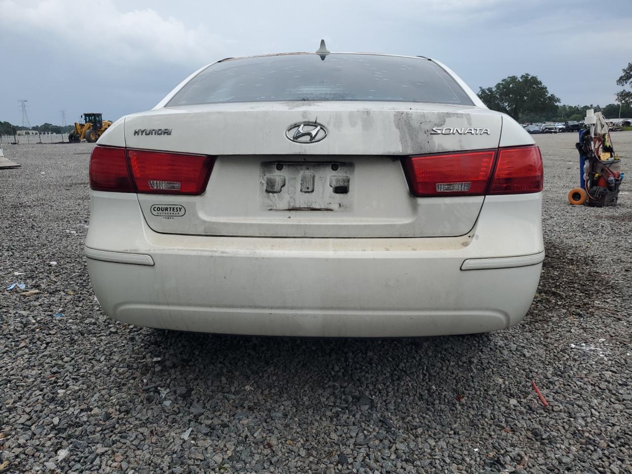 2009 Hyundai Sonata Gls VIN: 5NPET46C09H553821 Lot: 67870084