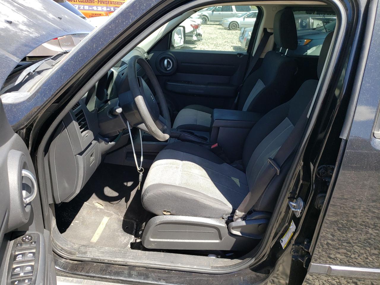 1D8GT28K28W270638 2008 Dodge Nitro Sxt