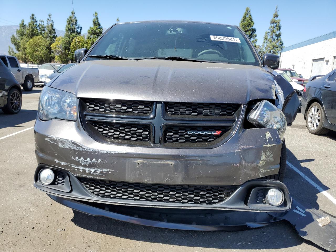 2C4RDGBGXJR220719 2018 Dodge Grand Caravan Se