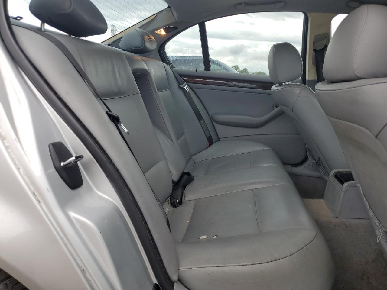 2002 BMW 330 Xi VIN: WBAEW53492PG19352 Lot: 66759954