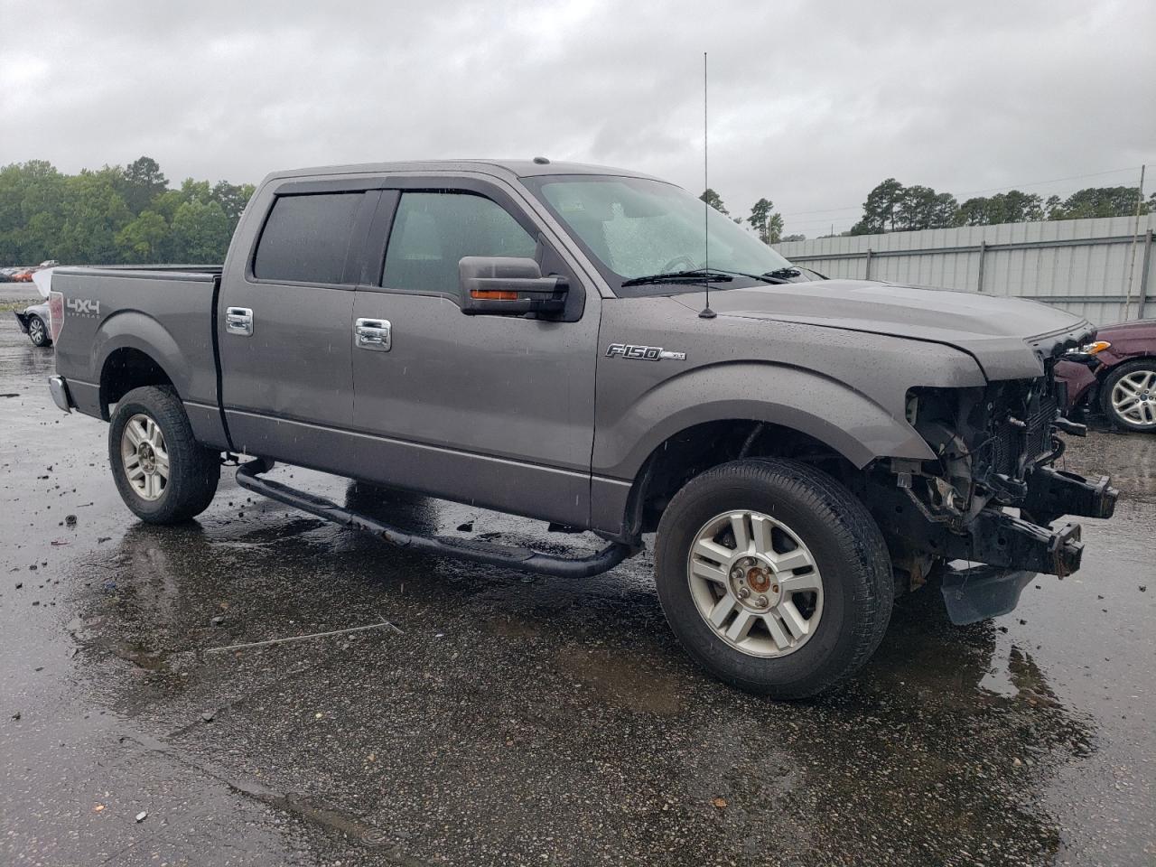 2011 Ford F-150 - Image 4