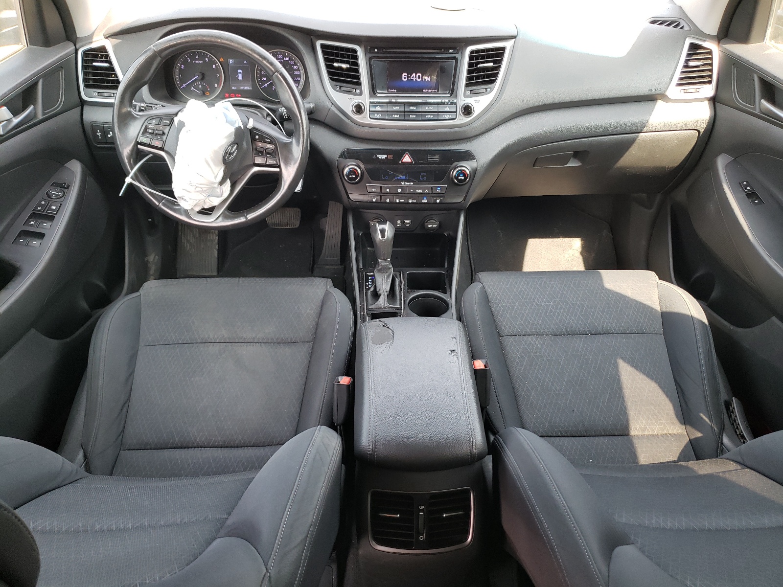 KM8J3CA29GU073833 2016 Hyundai Tucson Limited