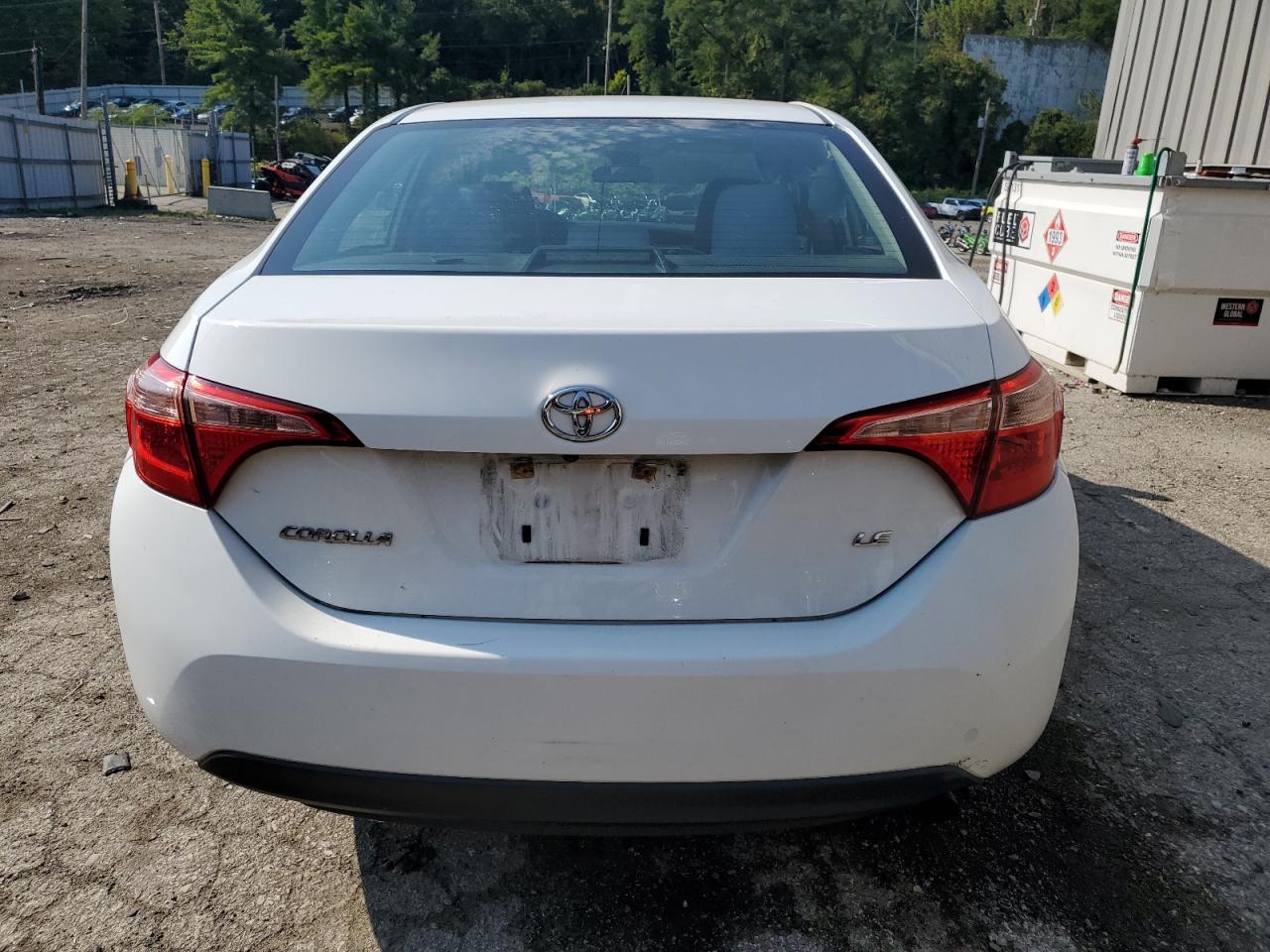 2017 Toyota Corolla L VIN: 2T1BURHE8HC896129 Lot: 69063494