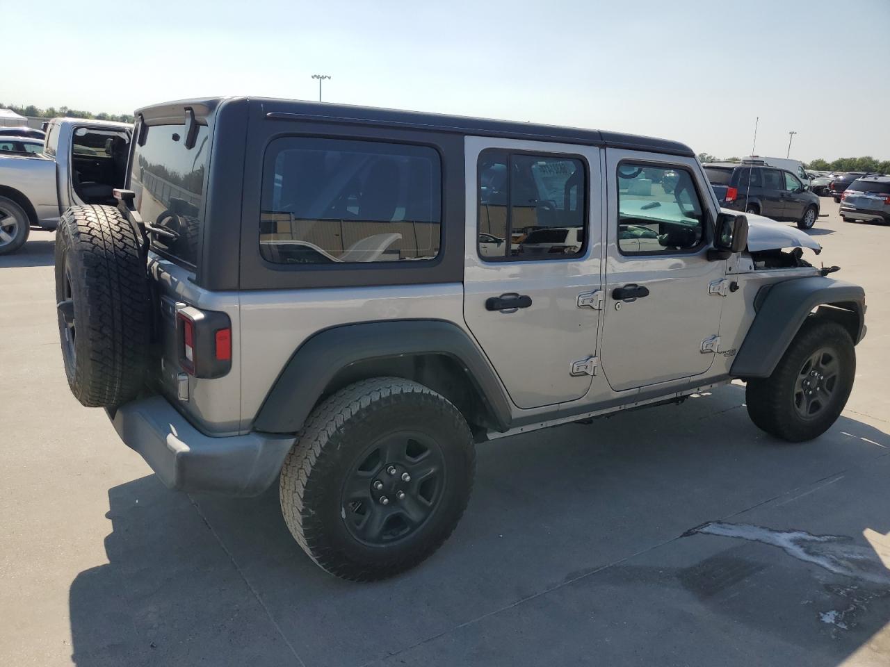 2018 Jeep Wrangler - Image 3
