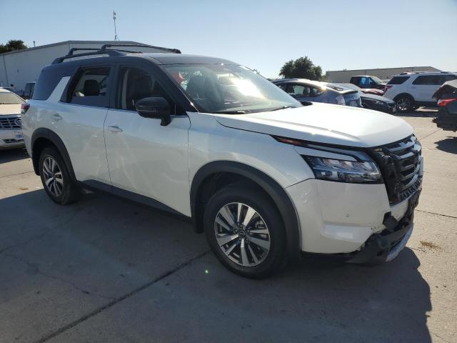 5N1DR3CCXNC270529 Nissan Pathfinder  4