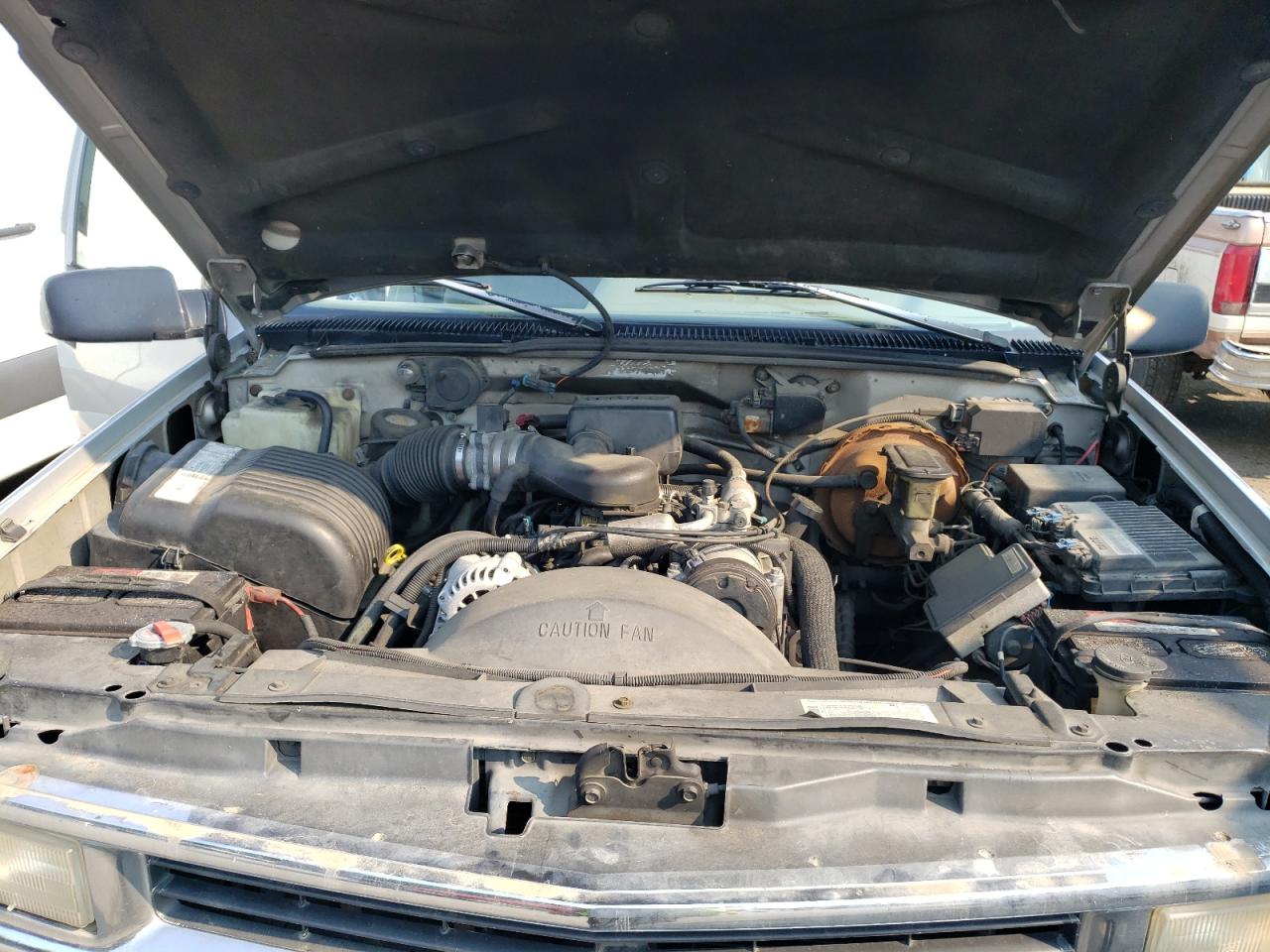 1996 Chevrolet Gmt-400 K2500 VIN: 1GCGK29R7TE228994 Lot: 66445084