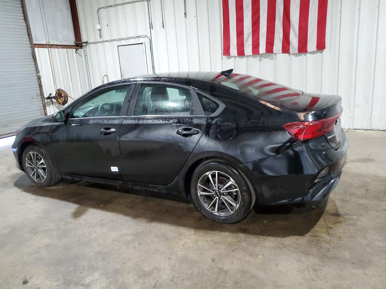 2023 Kia Forte Lx VIN: 3KPF24AD3PE563235 Lot: 68639354