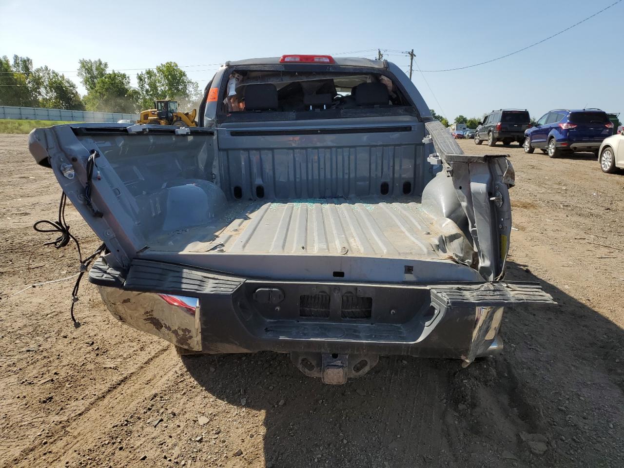 5TFUY5F1XJX745662 2018 Toyota Tundra Double Cab Sr