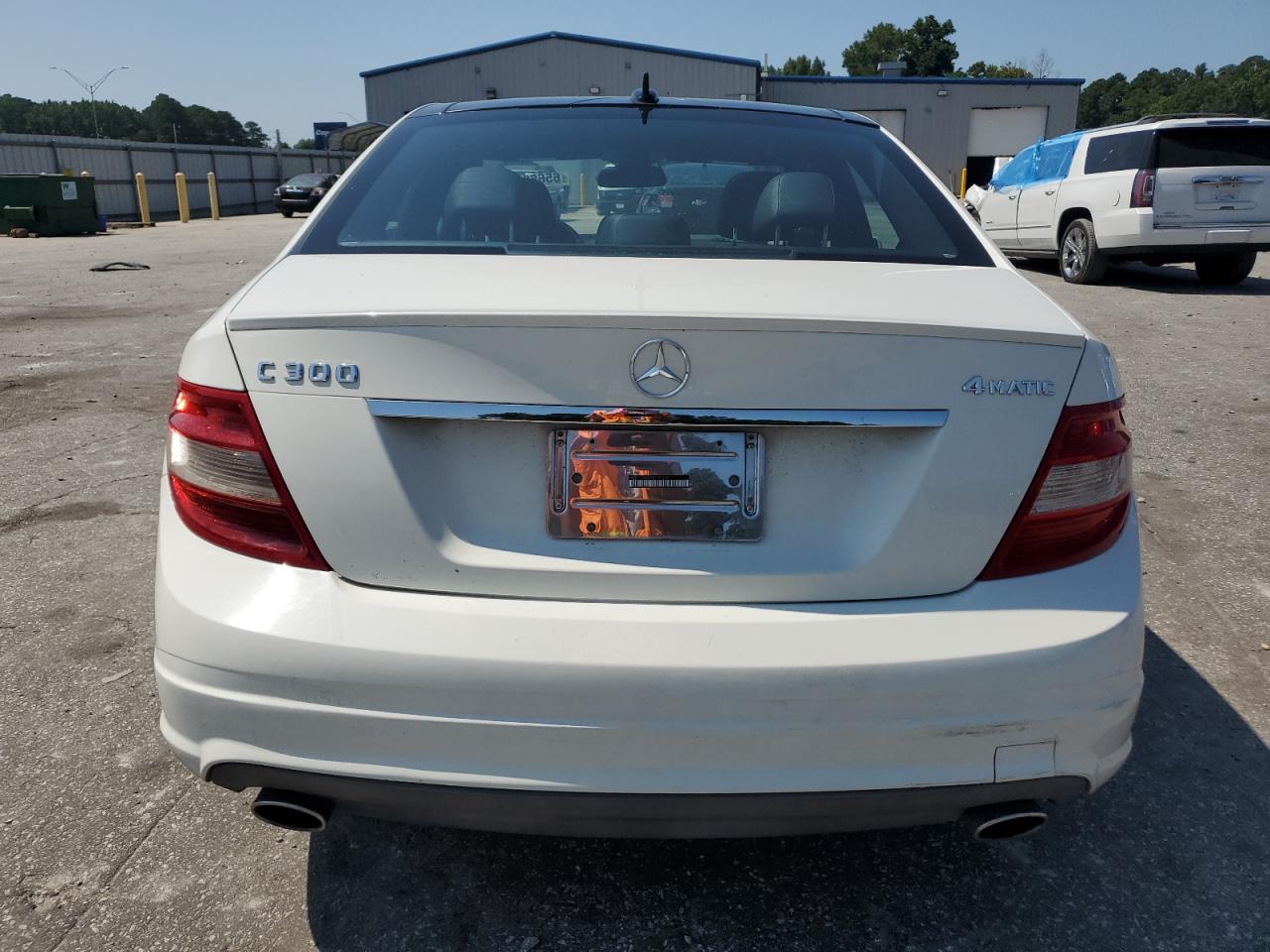 2011 Mercedes-Benz C 300 4Matic VIN: WDDGF8BB9BR182635 Lot: 65688164