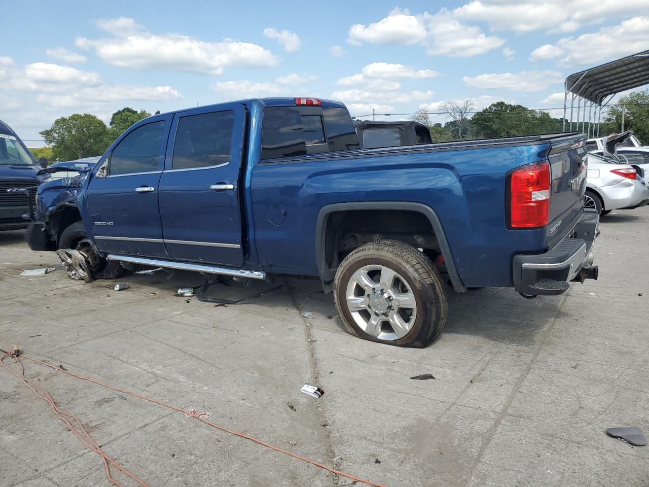 1GT12TEY5JF162297 2018 GMC Sierra K2500 Slt