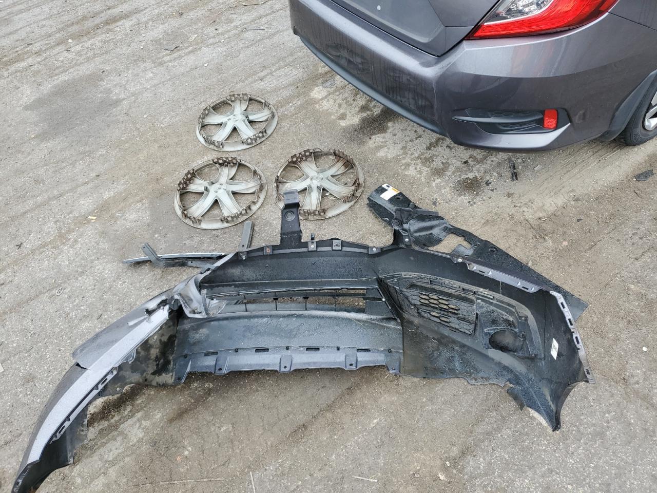 2018 Honda Civic Lx VIN: 2HGFC2F54JH510057 Lot: 67557234