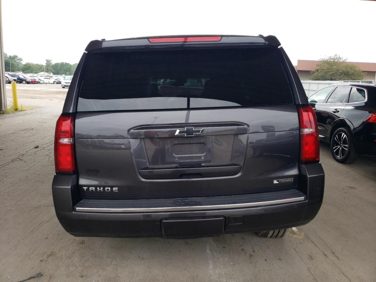 2017 Chevrolet Tahoe - Image 6