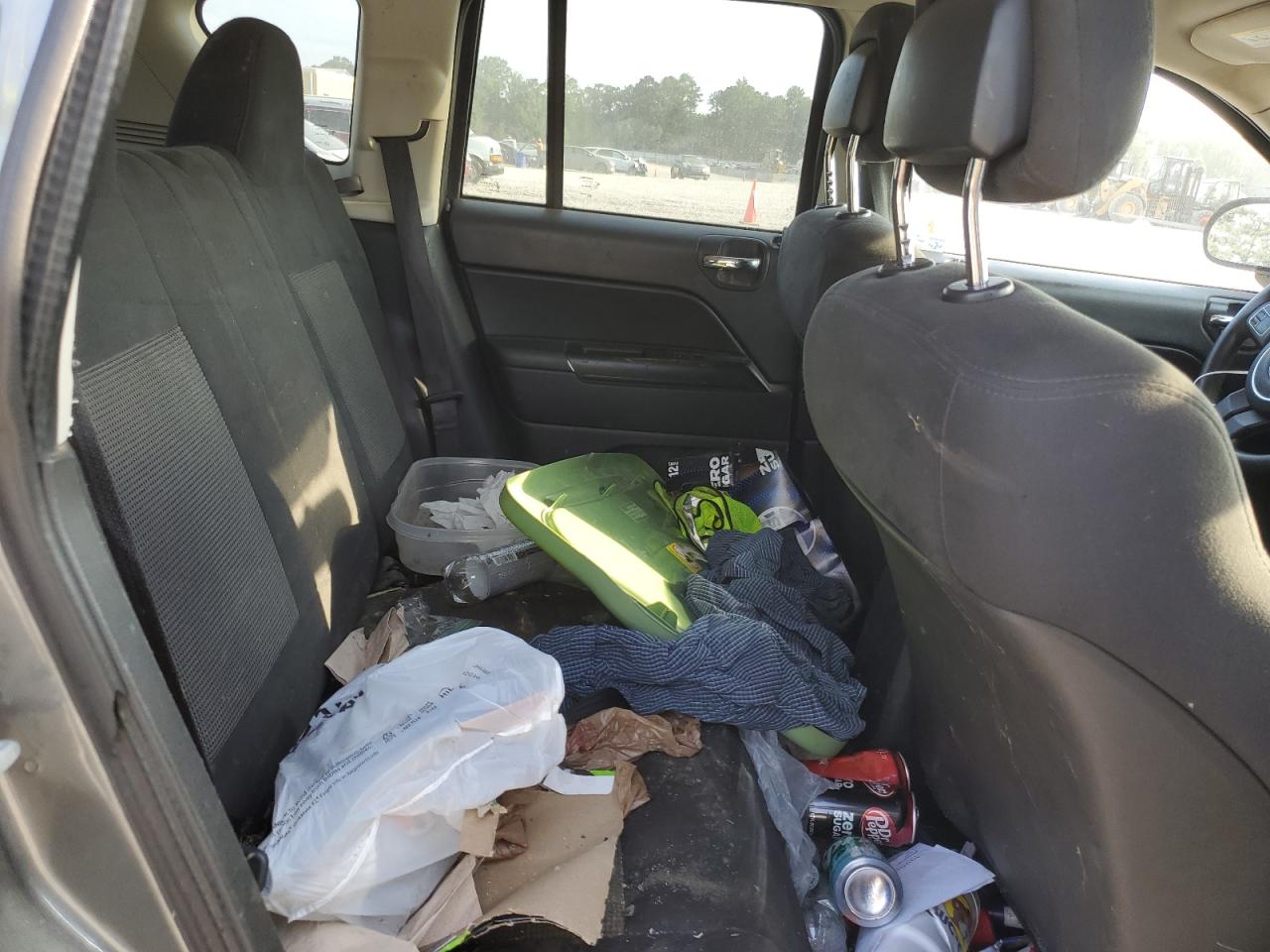 2011 Jeep Compass Sport VIN: 1J4NT1FA4BD215941 Lot: 67821644