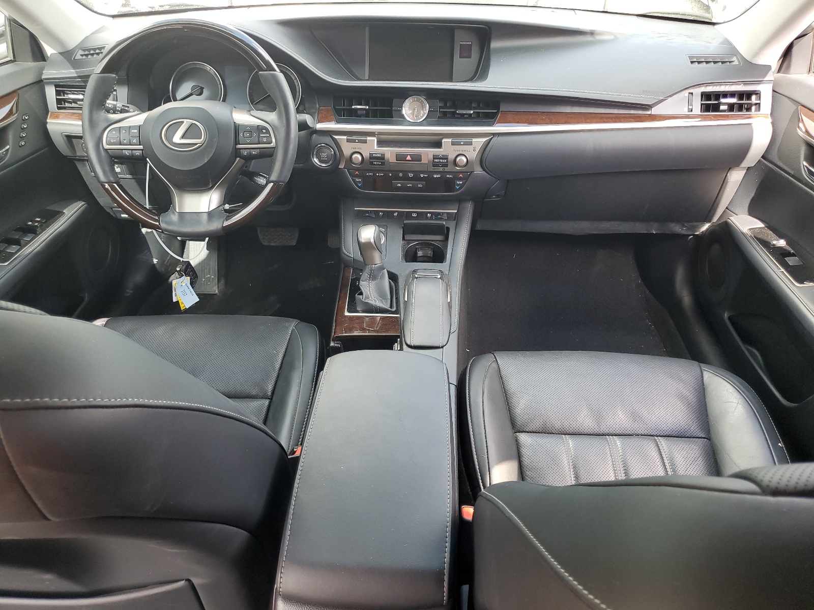 58ABK1GG8HU056840 2017 Lexus Es 350