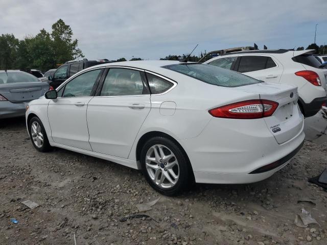  FORD FUSION 2016 Белый