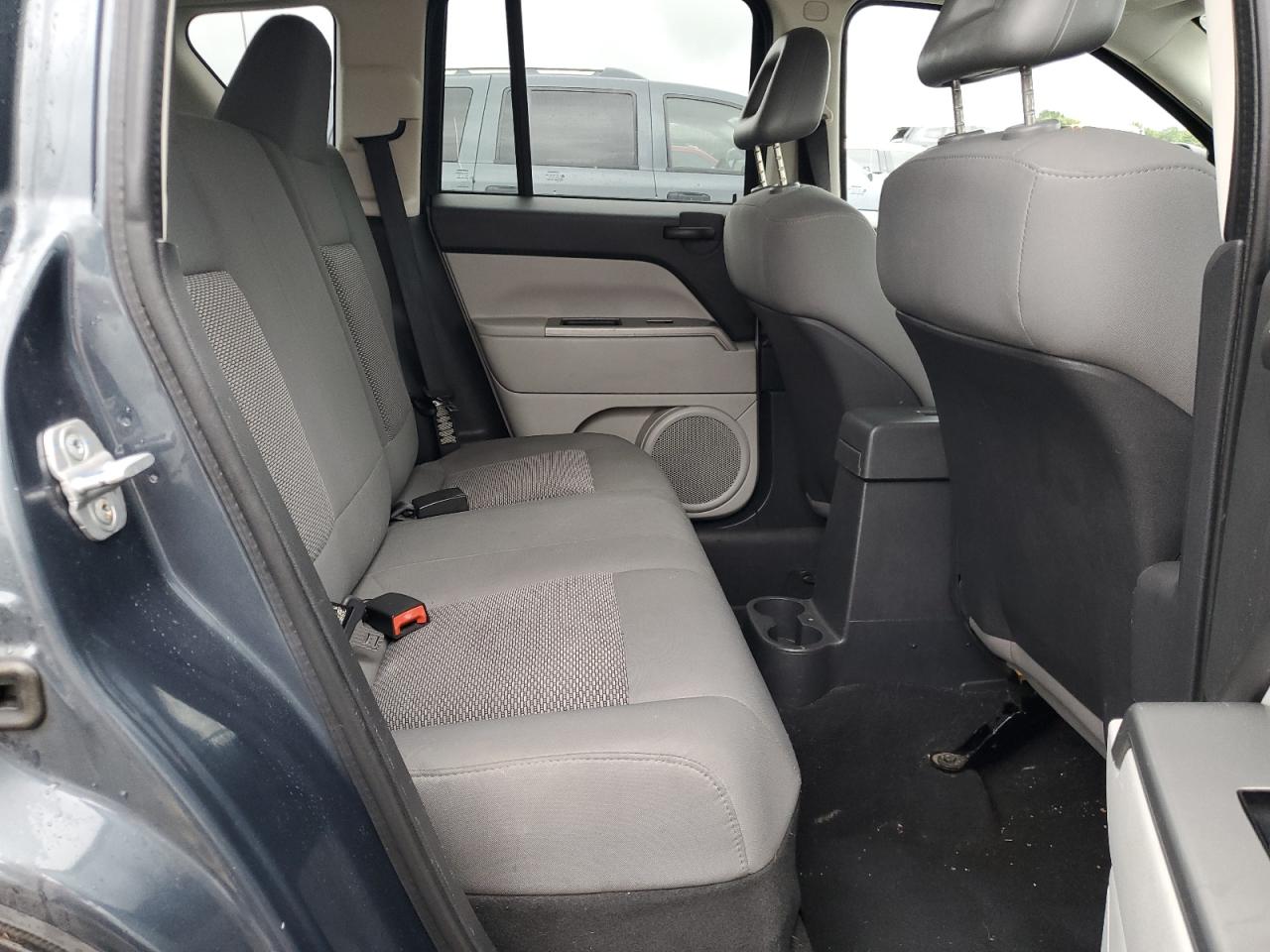 2007 Jeep Compass VIN: 1J8FF47W57D110564 Lot: 66733804