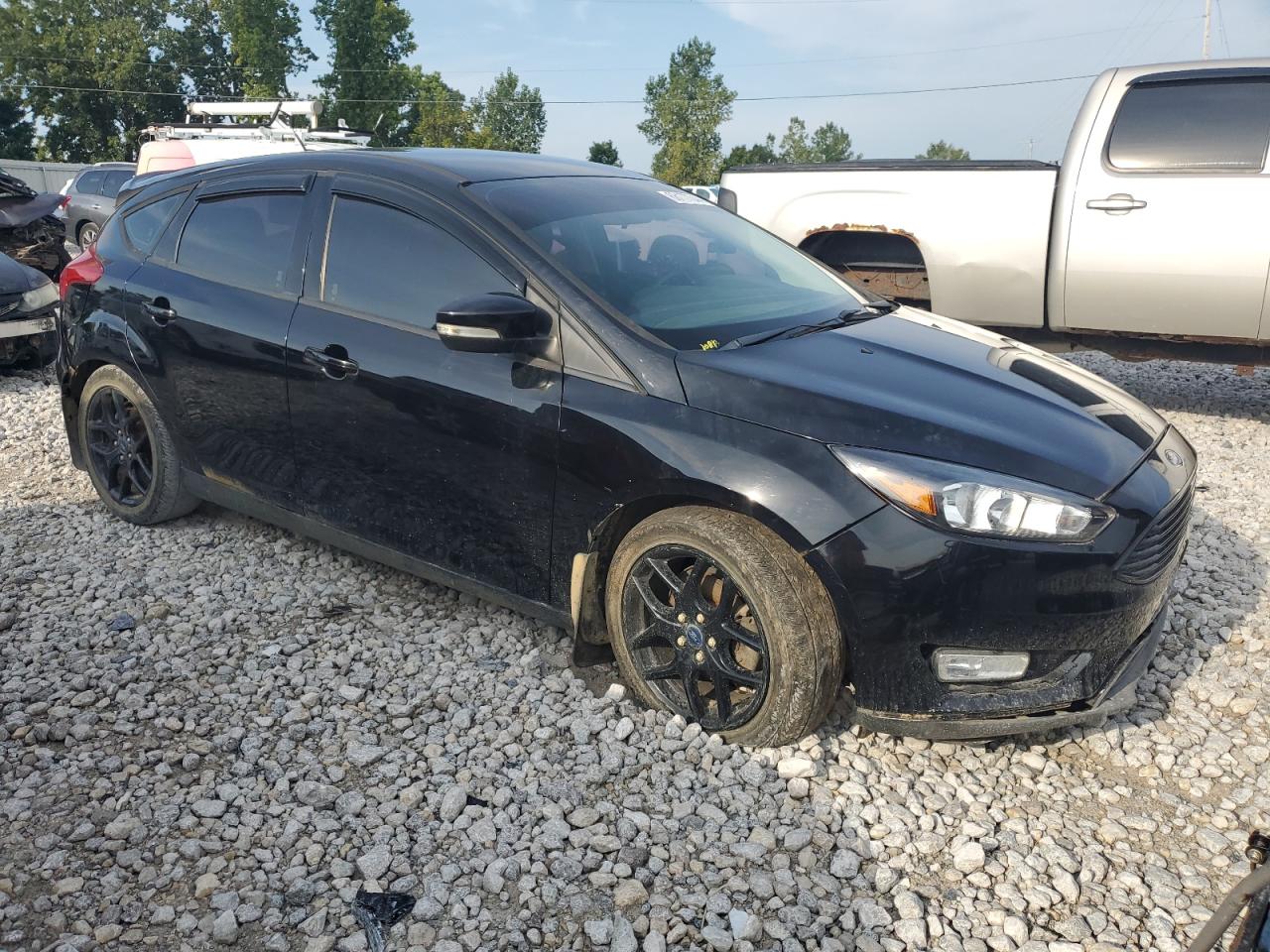 VIN 1FADP3K29GL366776 2016 FORD FOCUS no.4