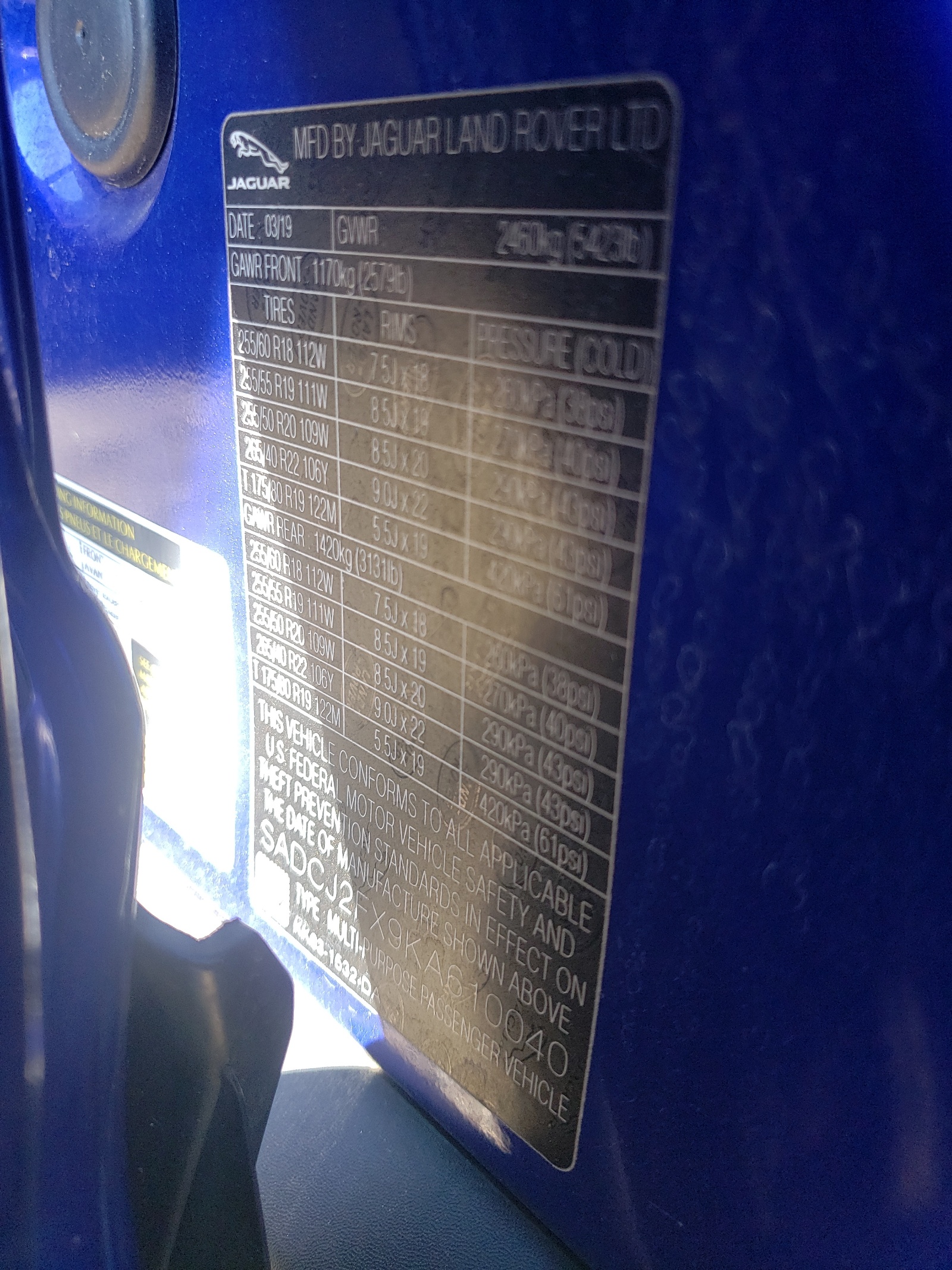 SADCJ2FX9KA610040 2019 Jaguar F-Pace Premium