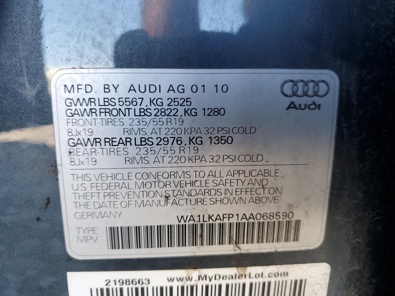 WA1LKAFP1AA068590 2010 Audi Q5 Premium Plus