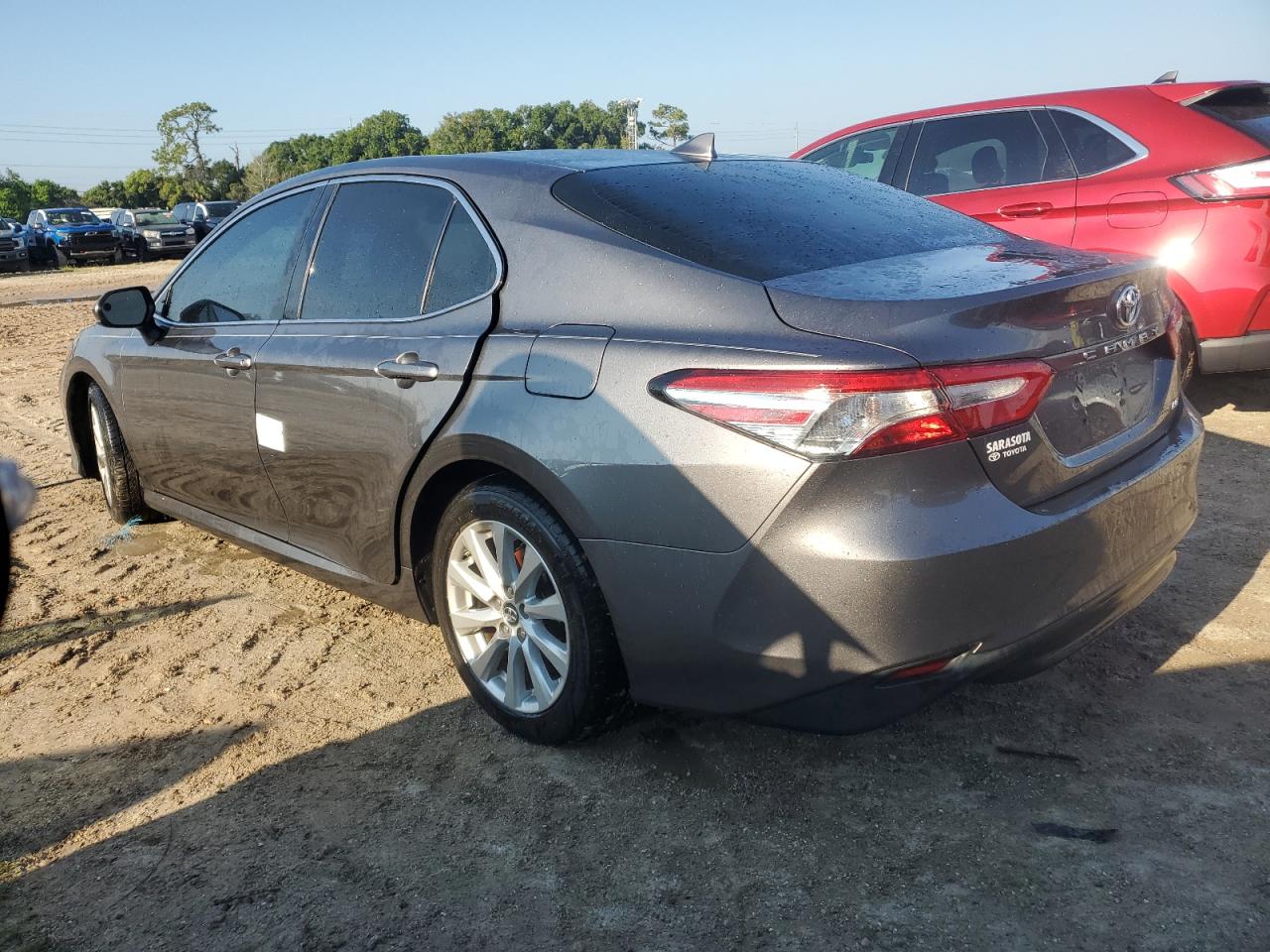 4T1B11HK1KU264854 2019 TOYOTA CAMRY - Image 2