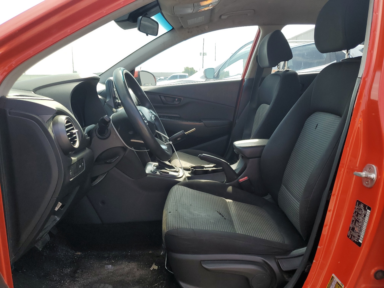 KM8K12AA2KU339018 2019 Hyundai Kona Se