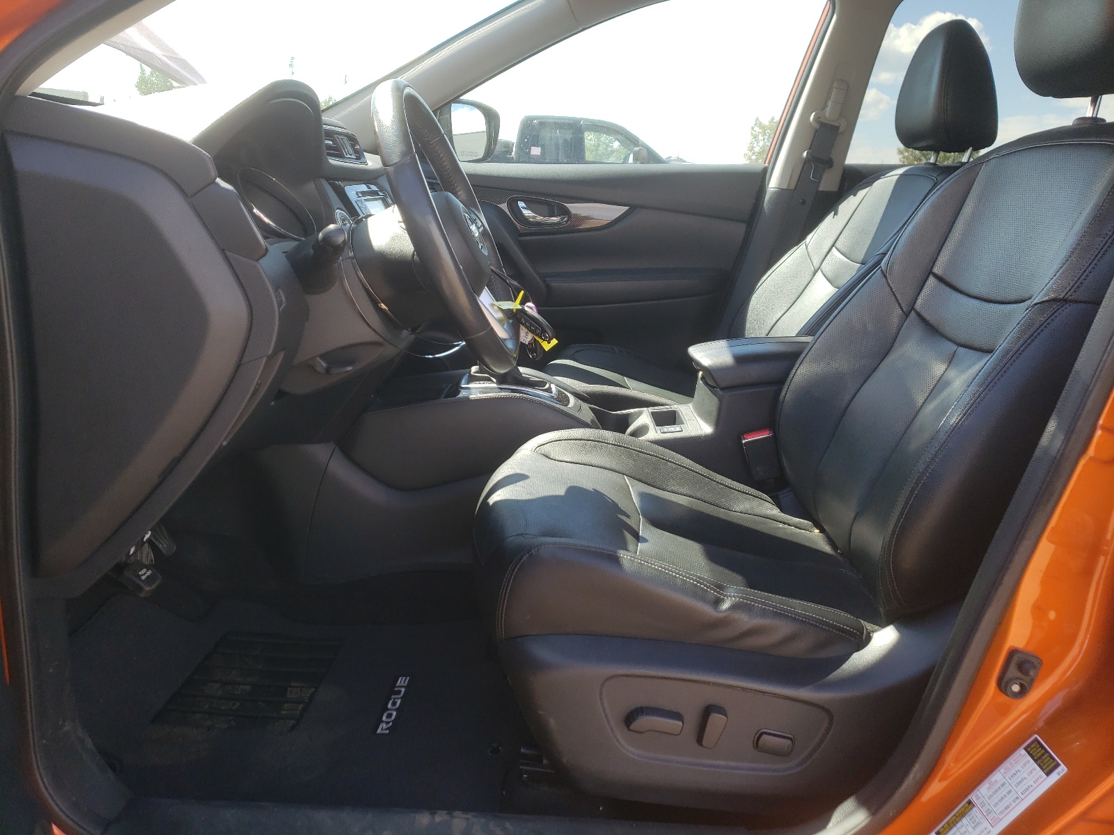 5N1AT2MV6HC793923 2017 Nissan Rogue Sv