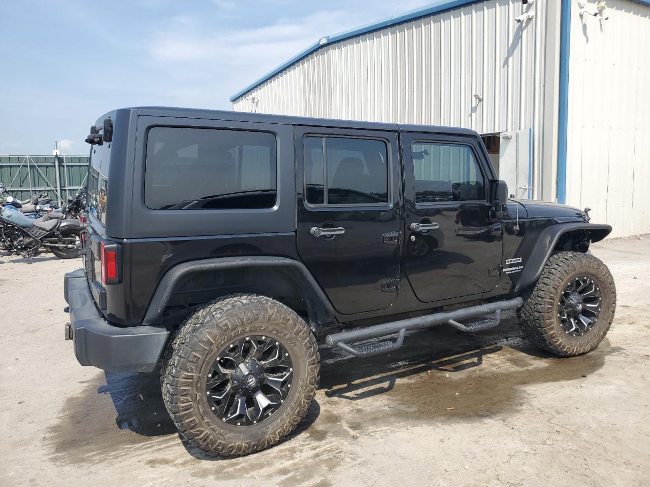 2017 Jeep Wrangler - Image 3