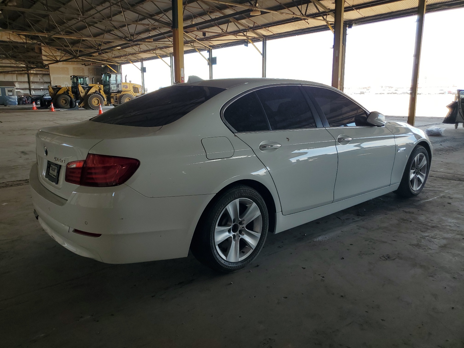 2013 BMW 528 I vin: WBAXG5C54DDY31138