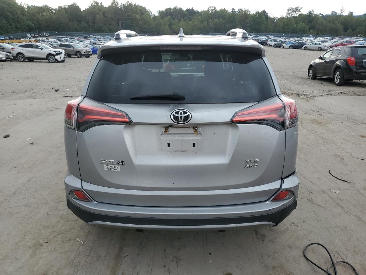 2017 Toyota Rav4 Xle VIN: 2T3RFREV7HW655293 Lot: 69293004