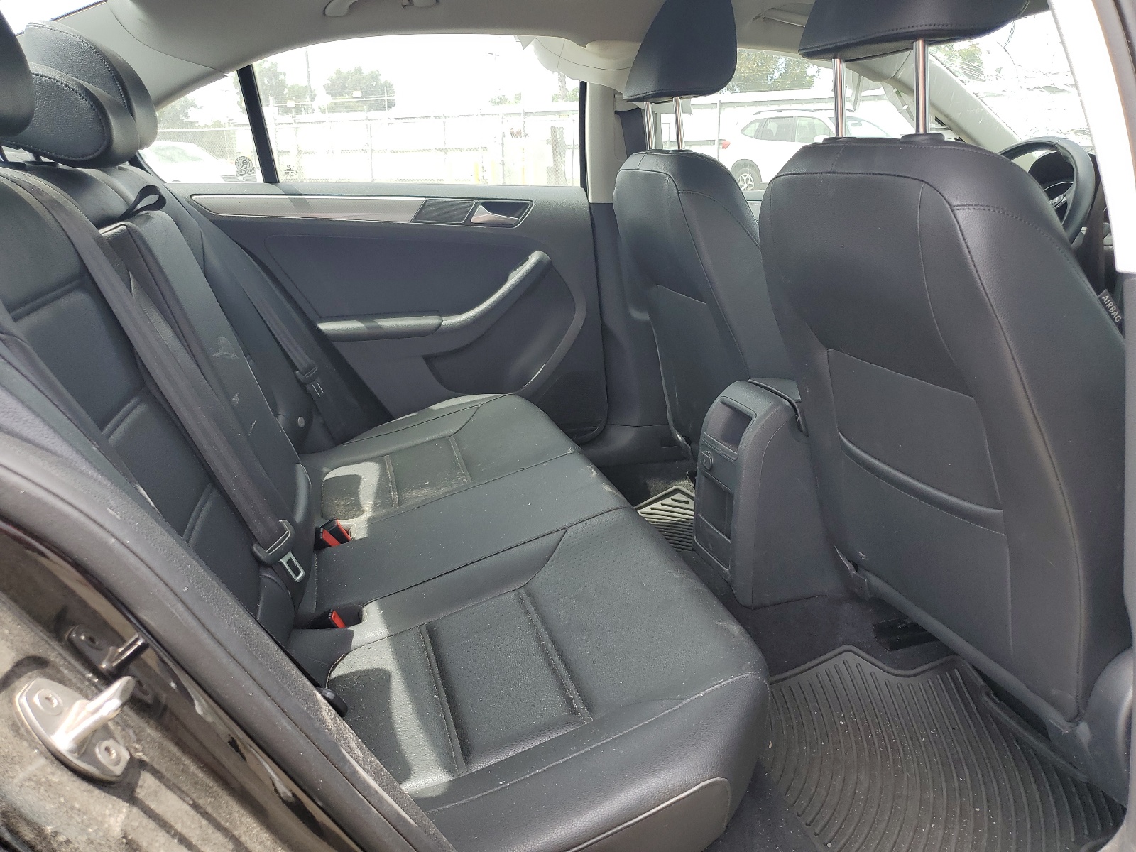 3VWDB7AJ7HM274524 2017 Volkswagen Jetta Se