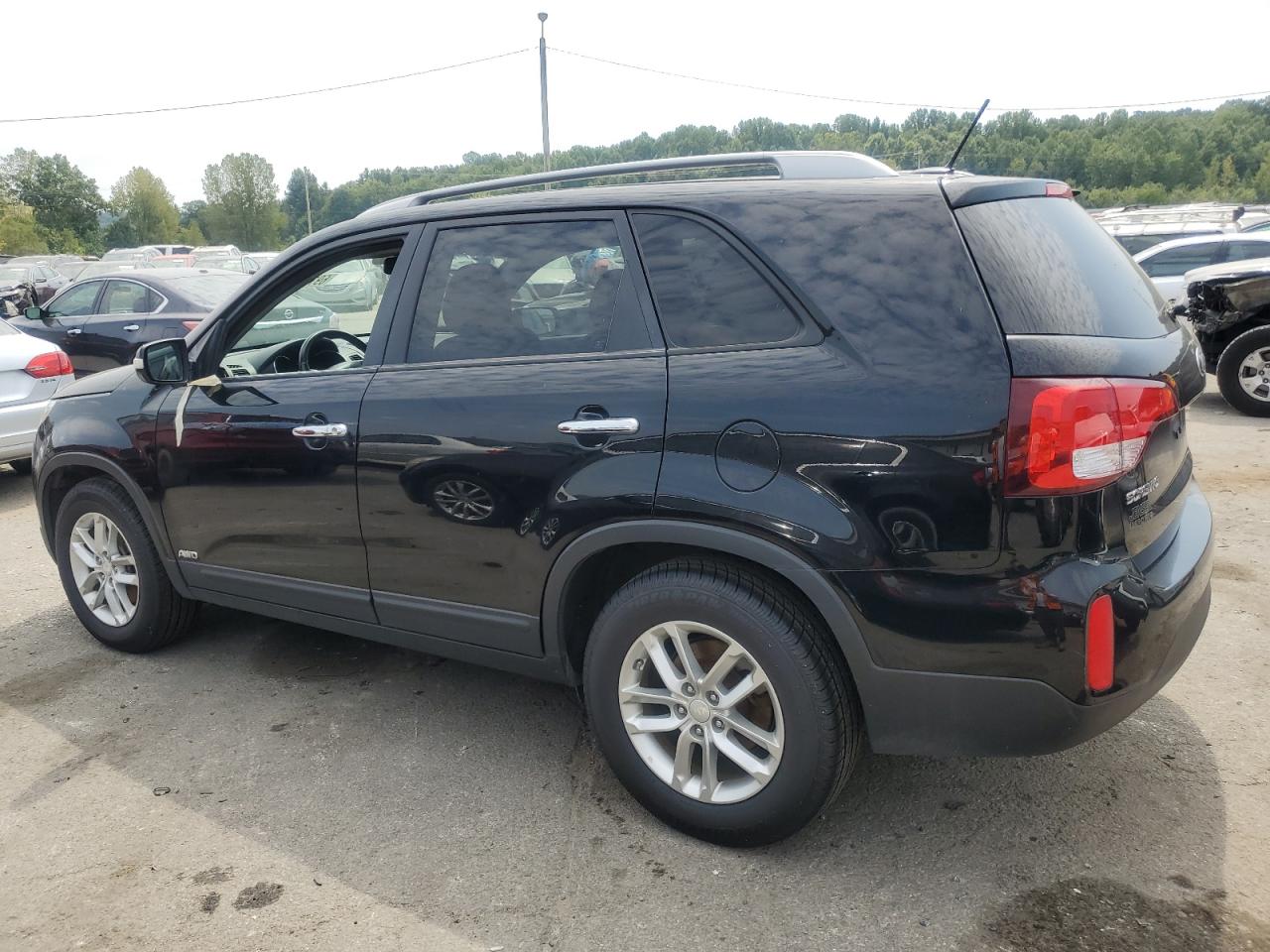2014 Kia Sorento - Image 2
