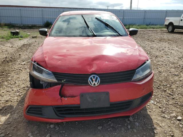  VOLKSWAGEN JETTA 2014 Червоний