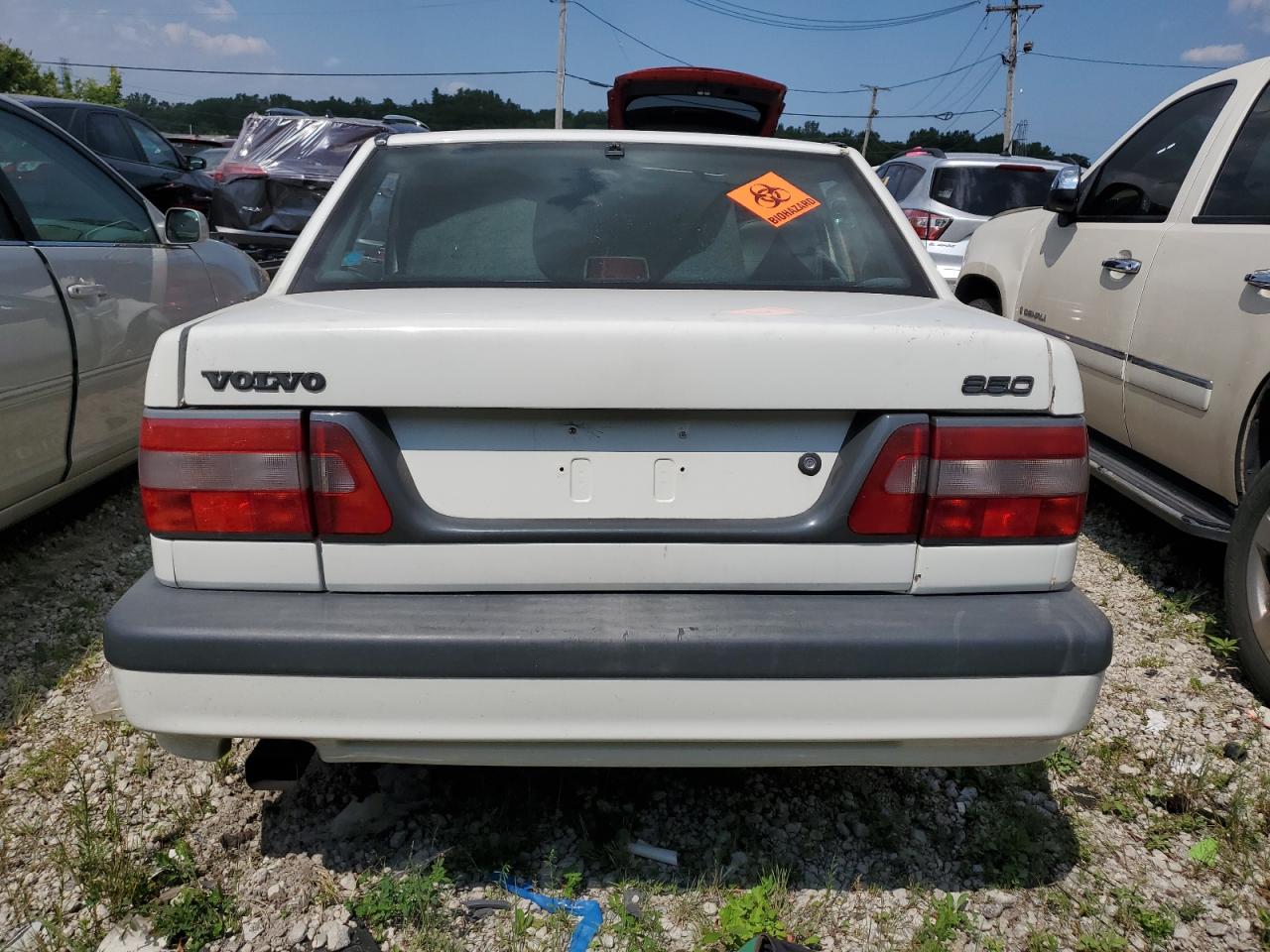 1995 Volvo 850 VIN: YV1LS5710S2200817 Lot: 66688094