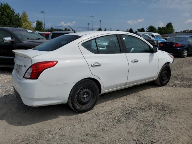  NISSAN VERSA 2017 White