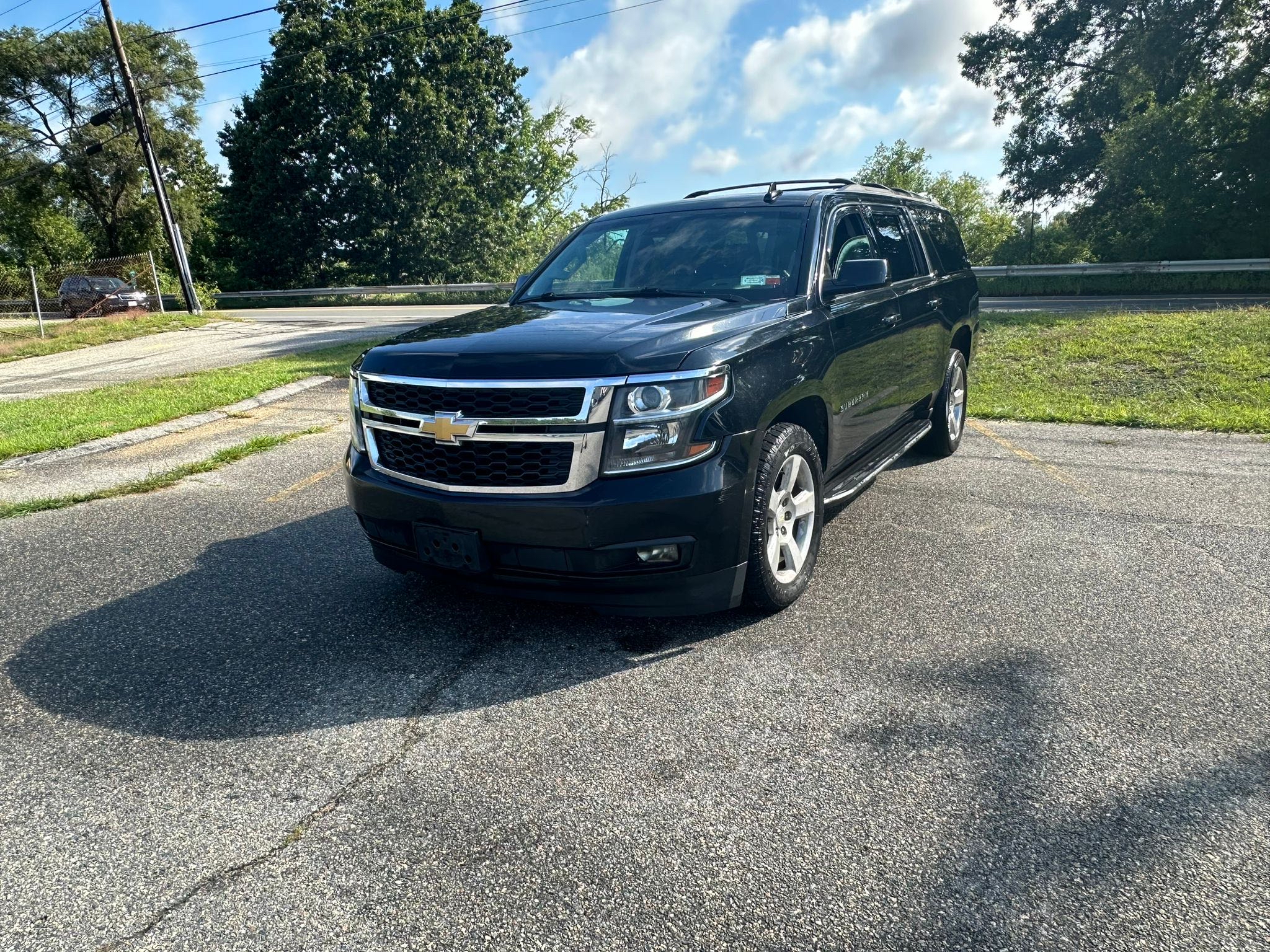 2017 Chevrolet Suburban K vin: 1GNSKHKC5HR354698