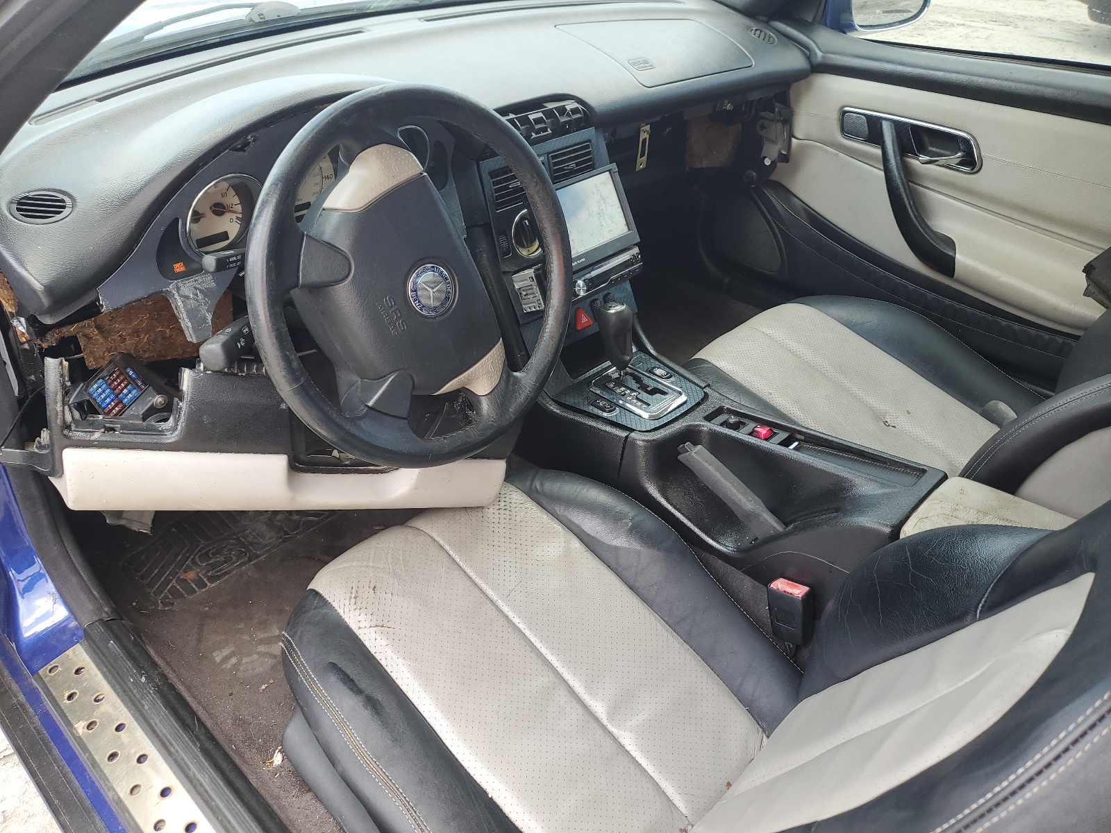 WDBKK47F1XF119685 1999 Mercedes-Benz Slk 230 Kompressor