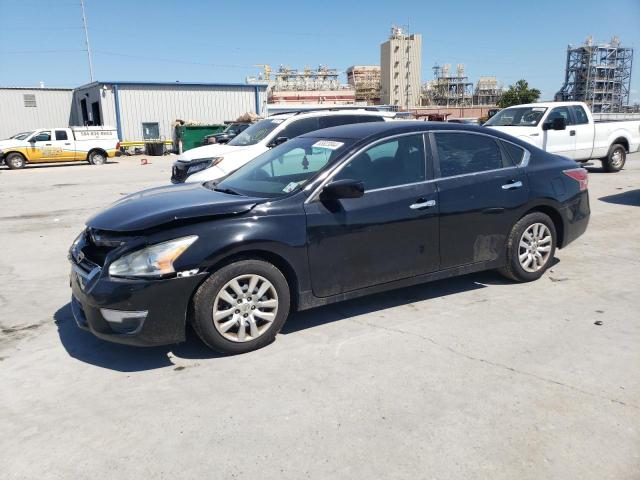 Sedans NISSAN ALTIMA 2015 Czarny