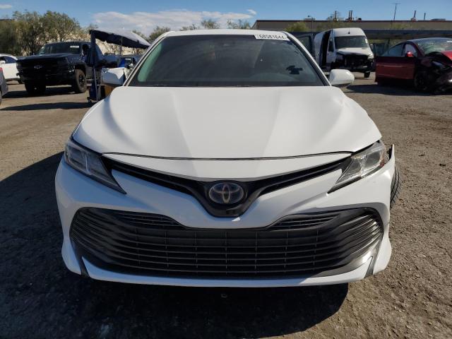  TOYOTA CAMRY 2018 Білий