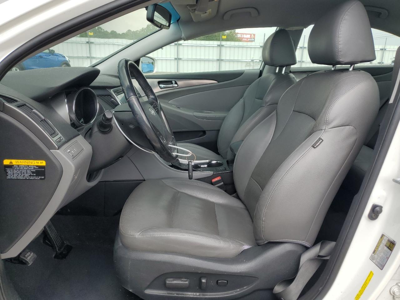 2013 Hyundai Sonata Hybrid VIN: KMHEC4A44DA091226 Lot: 68156954