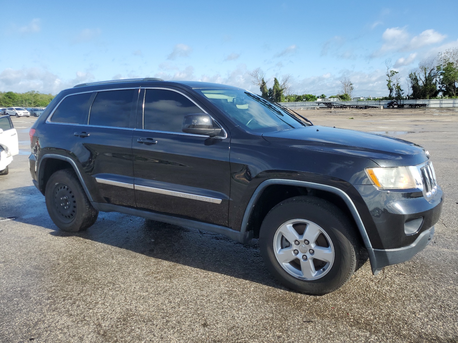 2013 Jeep Grand Cherokee Laredo vin: 1C4RJFAG5DC618499